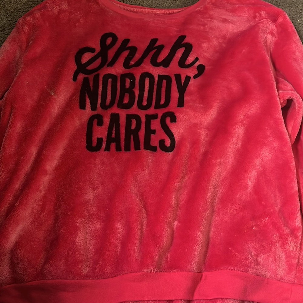 Medium shhh Nobody Cares sweater